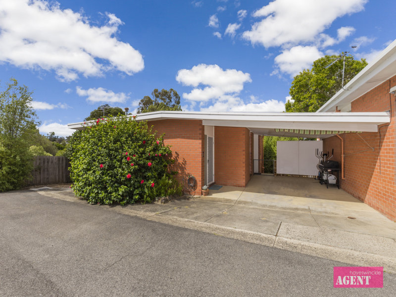 8/228 Roslyn Road, Highton, Vic 3216 Property Details