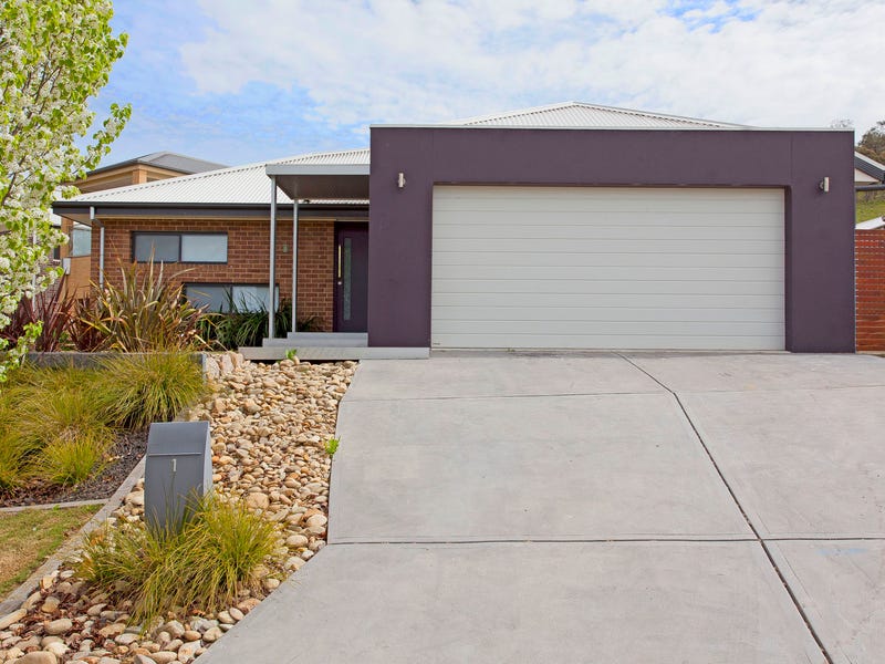 1 Laffy Mews, Lavington, NSW 2641 Property Details