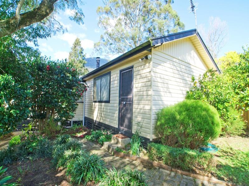 28 Old Warburton Road, Warburton, VIC 3799