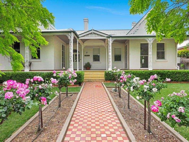 90 Carthage Street, Tamworth, NSW 2340 House for Sale