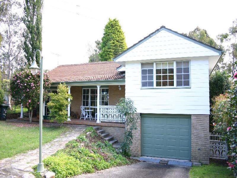 10 Adeline Street, Faulconbridge, NSW 2776