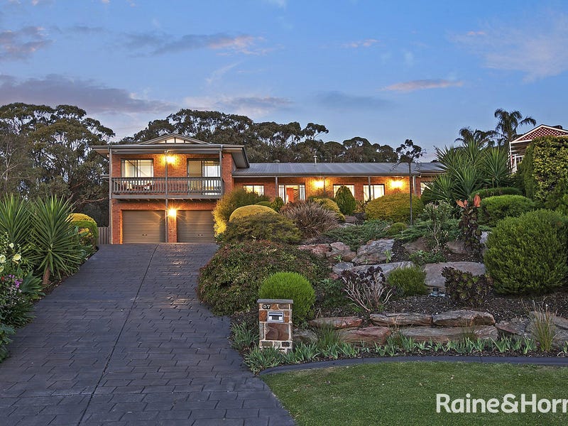 57 Horseshoe Drive, Woodcroft, SA 5162