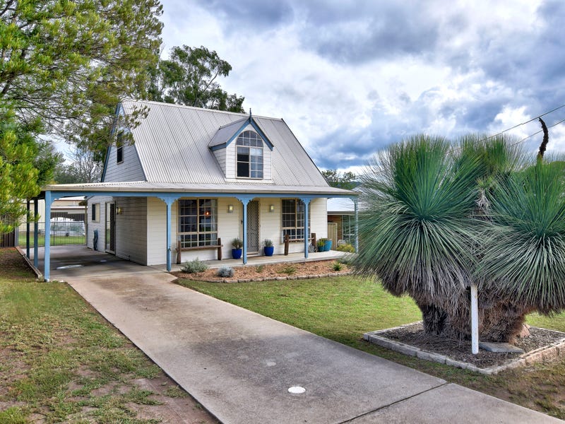 143 Petre Street, Tenterfield, NSW 2372 House for Sale realestate