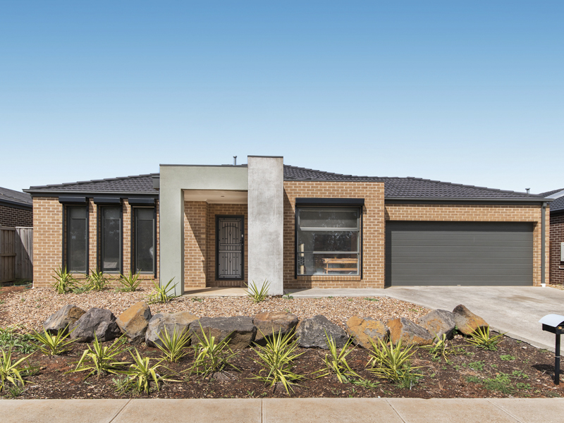 32 Arnolds Creek Boulevard, Harkness, VIC 3337