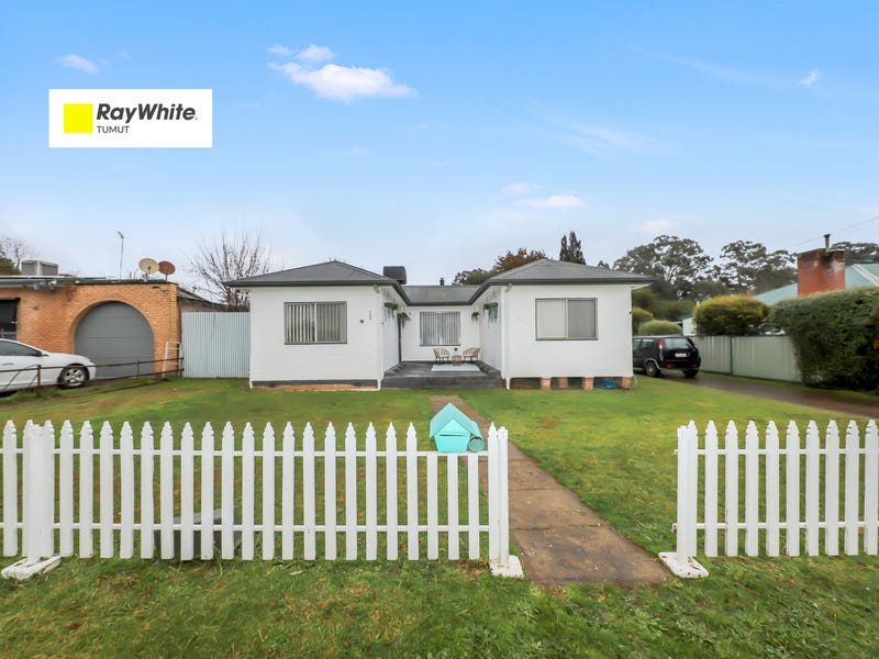 199 Simpson Street, Tumut, NSW 2720 House for Sale