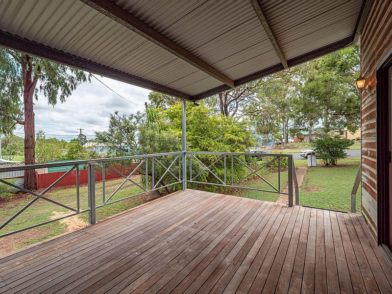30 Nelson Street, Proston, Qld 4613 Property Details