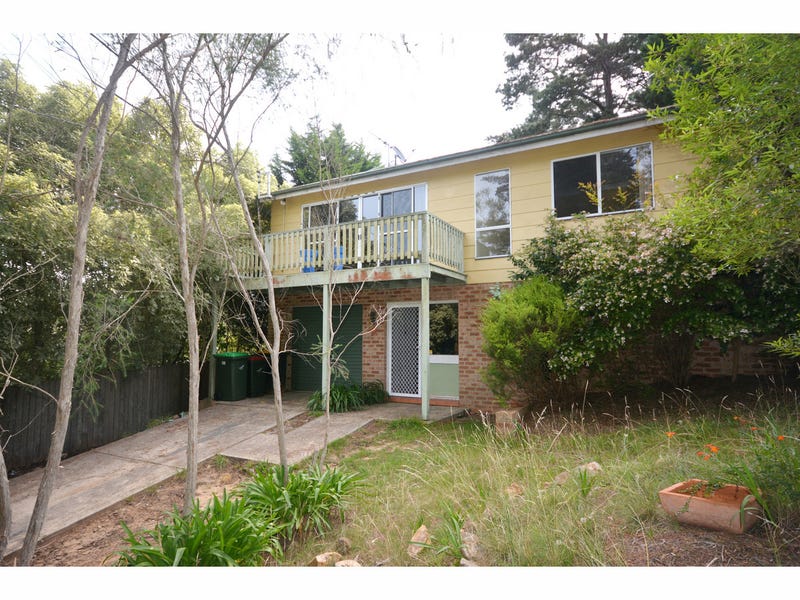 72 Barton Street, Katoomba, NSW 2780