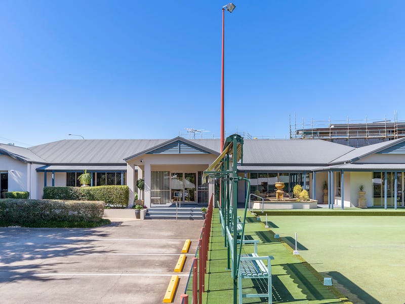 Palm Lake Resort Mt Warren Park Retirement Living at 1 Mt Warren