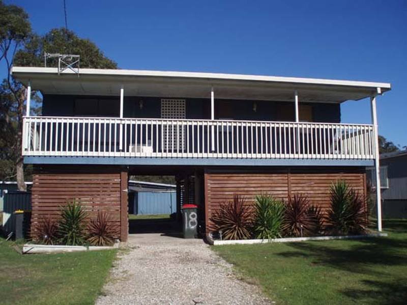 18 Spinks Avenue, Lake Conjola, NSW 2539