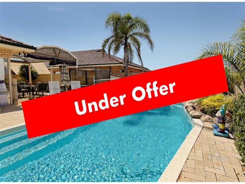 4 Longreach Parade, Coogee, WA 6166 Property Details