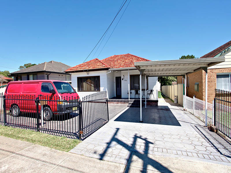 216 Blaxcell Street, Granville, NSW 2142 Property Details