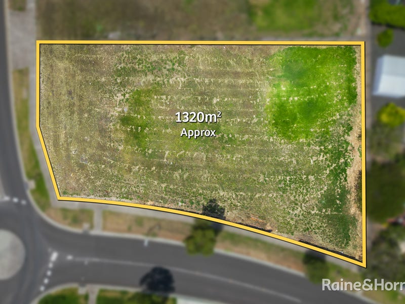 114 Belleview Drive, Sunbury, VIC 3429