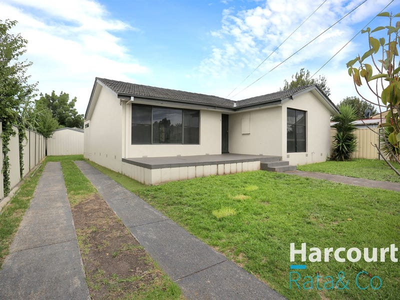 11 Childers Cres, Coolaroo, VIC 3048