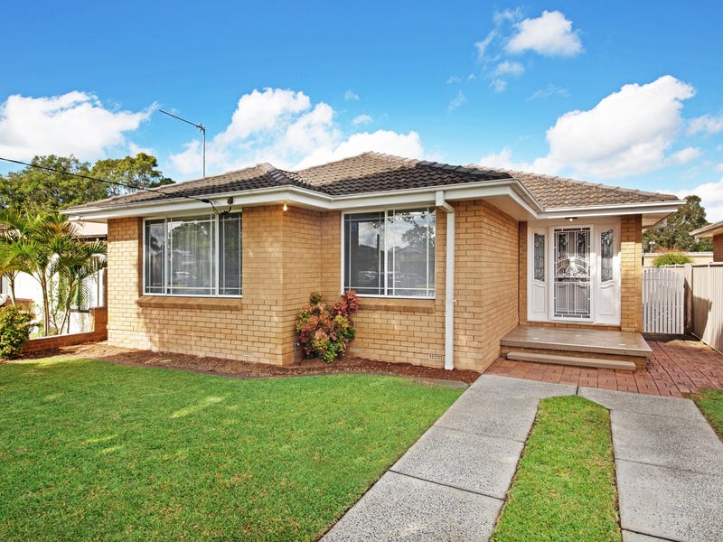 33 Dorothy Avenue, Woy Woy, NSW 2256