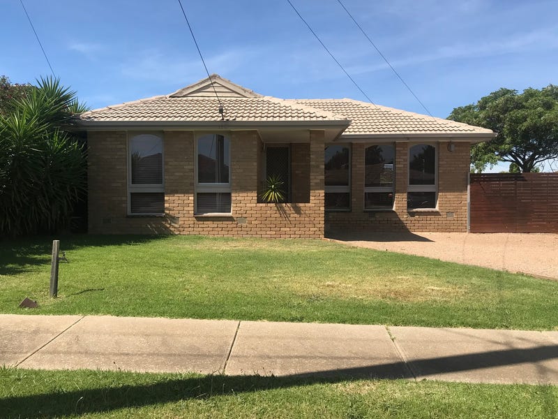 14 Lorimer Street, Melton, VIC 3337