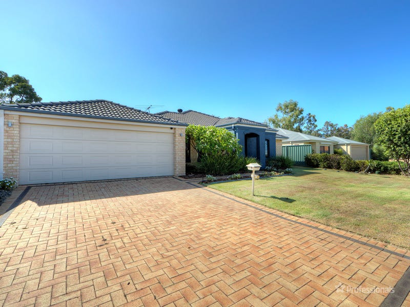 9 Steineck Way, Wattle Grove, WA 6107