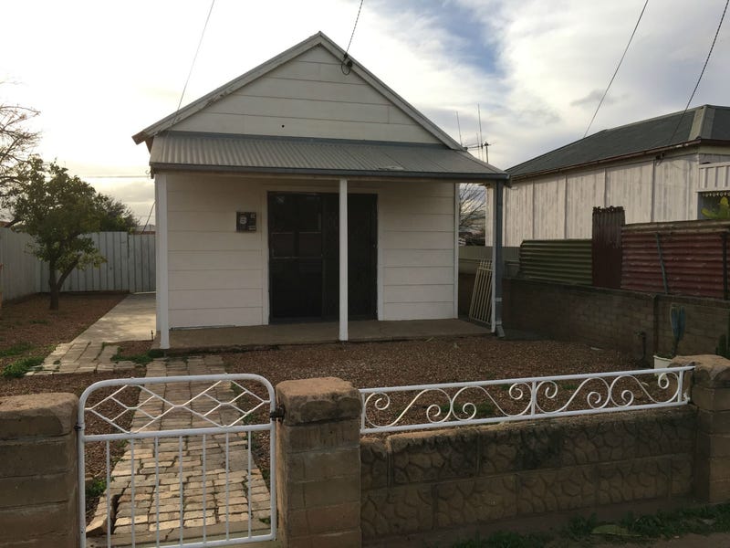 420 Crystal Street, Broken Hill, NSW 2880