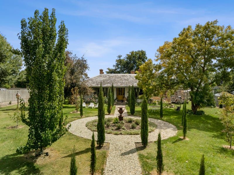 42 Service Street, Clunes, Vic 3370 House for Sale