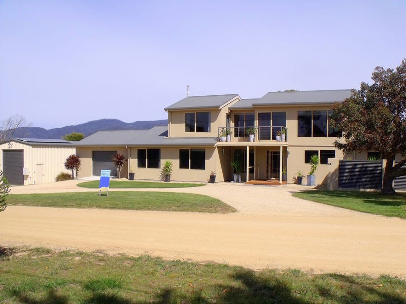 38 Morrison Street, Falmouth, Tas 7215