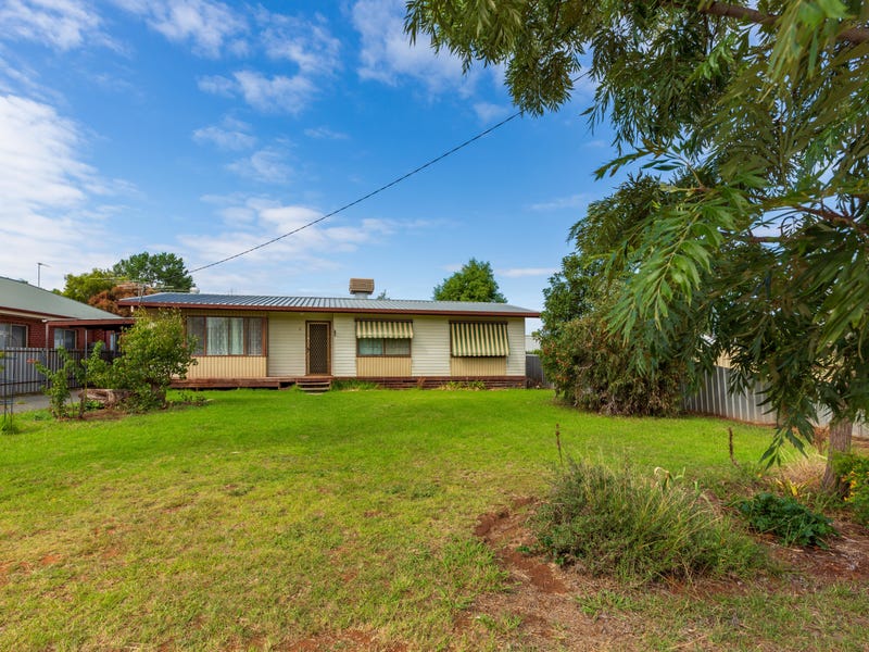 6 Third St, Henty, NSW 2658 Property Details