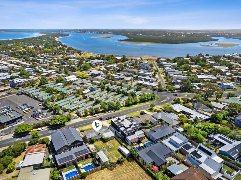 Houses for Sale in Ocean Grove, VIC 3226 Pg. 4