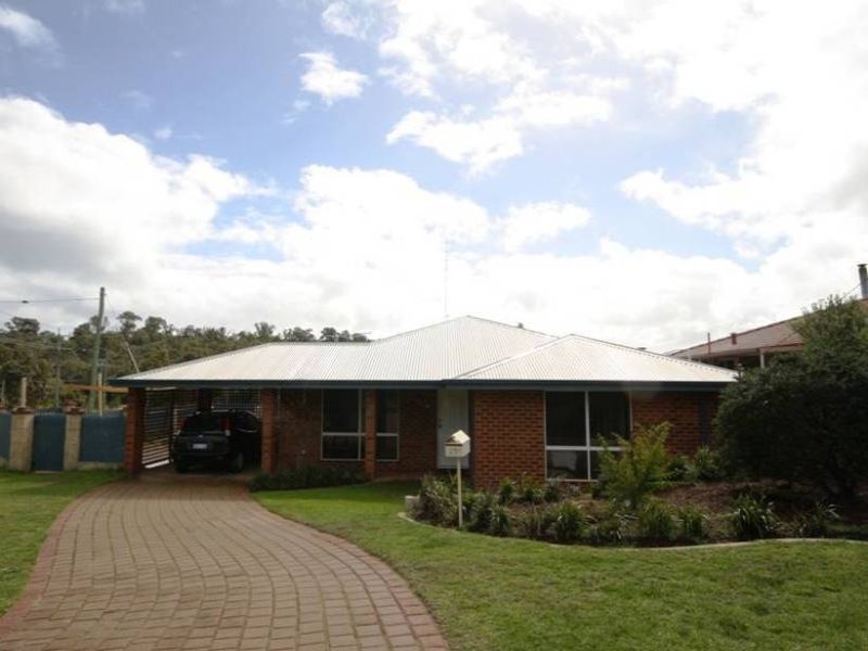 29 Wallaroo Way, Australind, WA 6233 Property Details