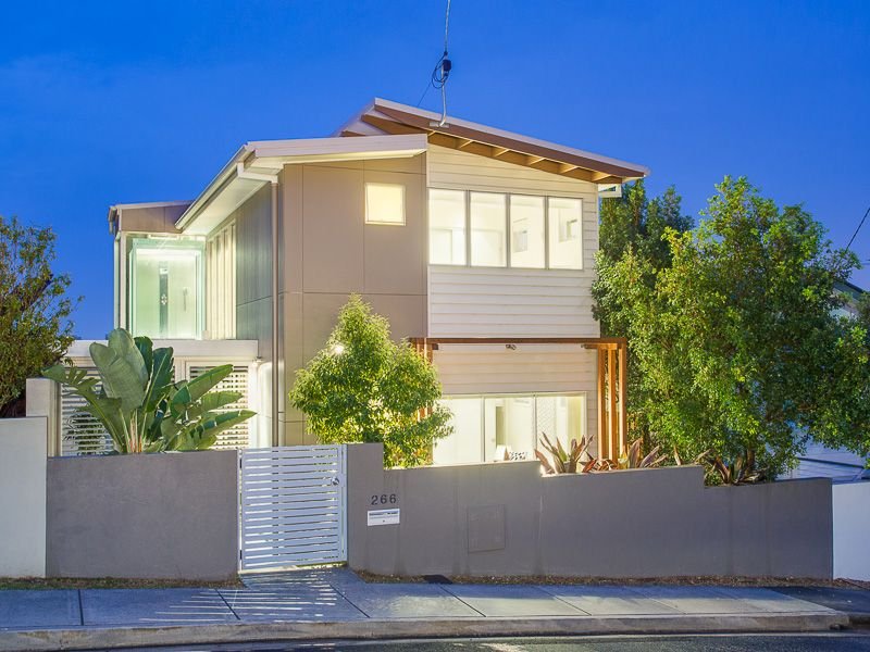 266 Oxford Street, Balmoral, Qld 4171 Property Details