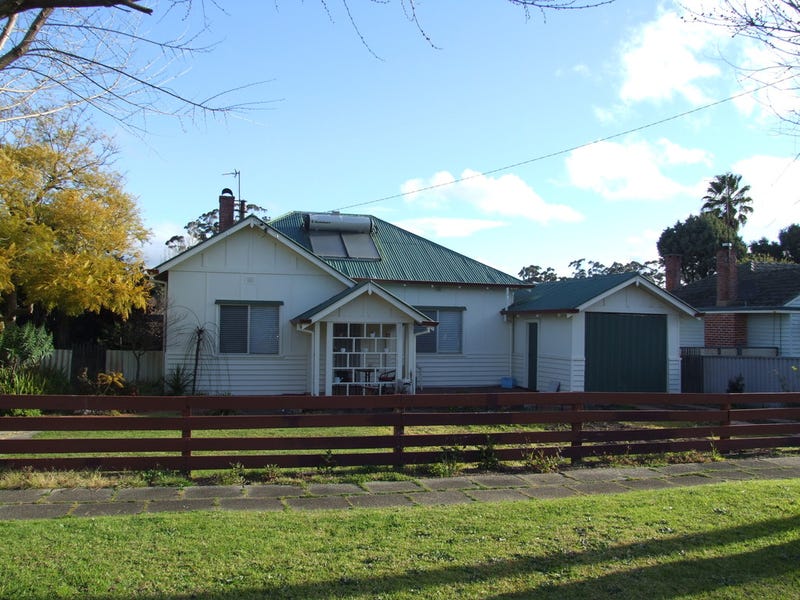 9 Duffield Street, Manjimup, WA 6258