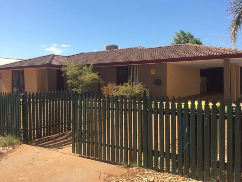 7 Joyce Drive, Boulder, WA 6432