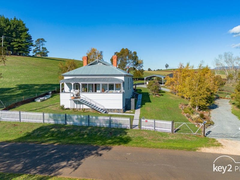 51 Meander Valley Road, Deloraine, Tas 7304 House for Sale