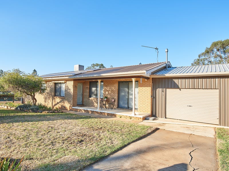 16 Mirrool Street, Coolamon, NSW 2701 House for Sale