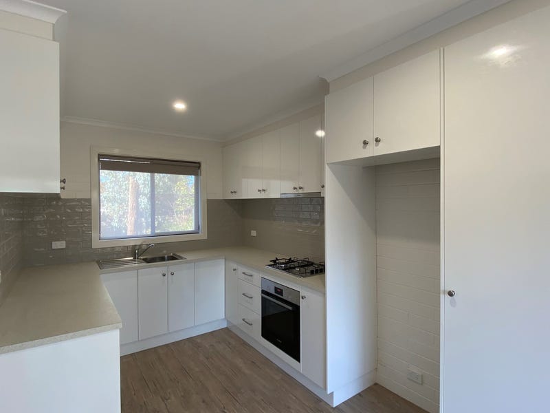 1/153 Duke Street, Castlemaine, Vic 3450 Unit for Rent