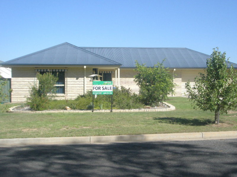 23 Dillon Ave, Cootamundra, NSW 2590 Property Details
