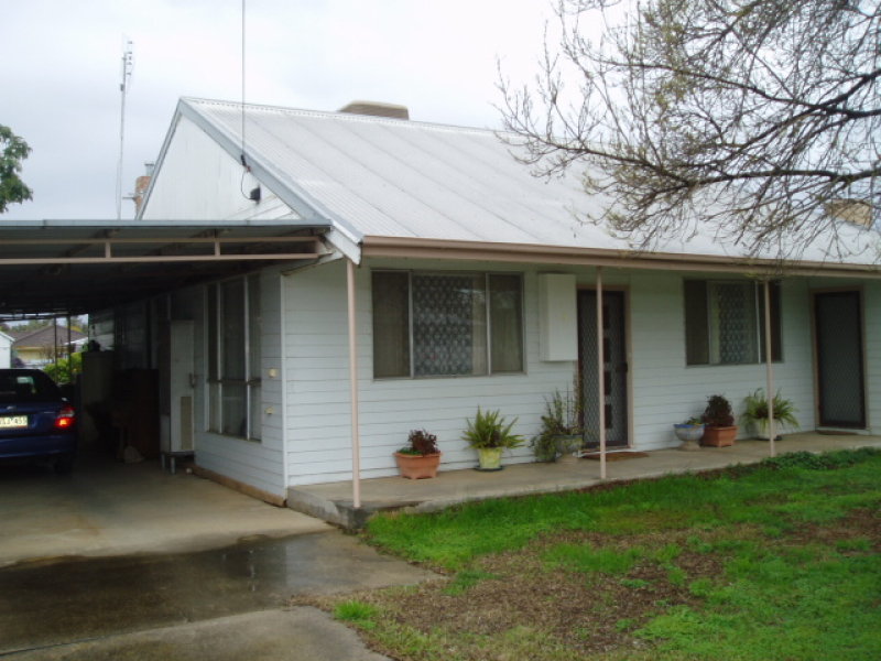 4 Hall Street, Cohuna, Vic 3568 Property Details