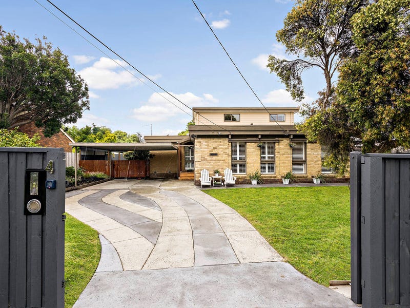 4 Holroyd Street, Seaford, Vic 3198 Property Details