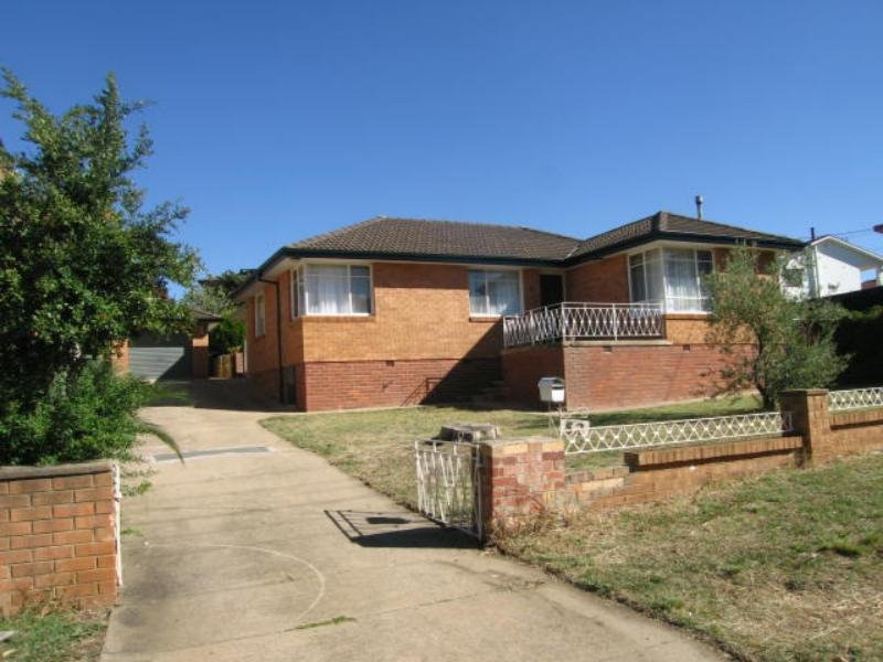 82 Morton St, Queanbeyan, NSW 2620 Property Details