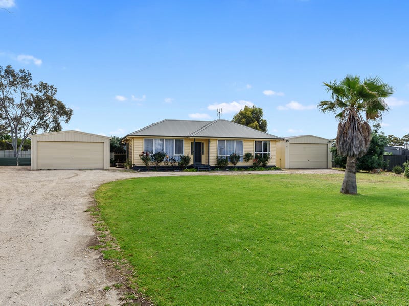 811 Midland Highway, Huntly, Vic 3551 Property Details