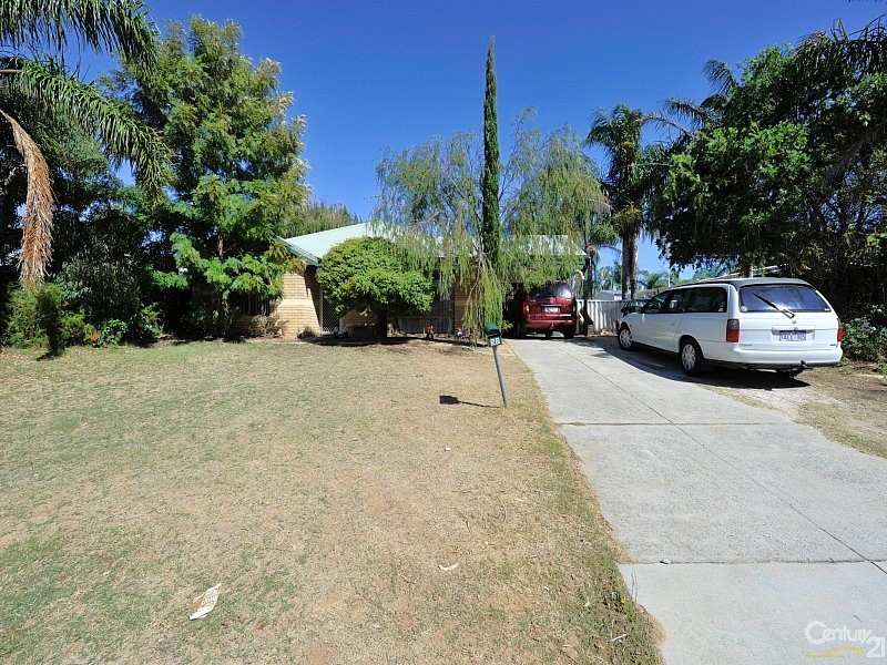 32 Bortolo Drive, Greenfields, WA 6210 Property Details