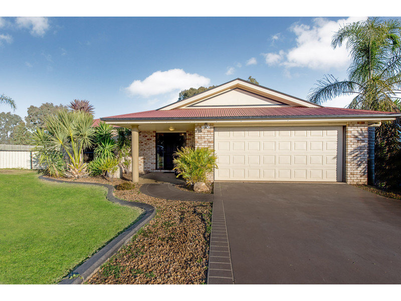 17 Hanna Court, Westbrook, QLD 4350 - realestate.com.au