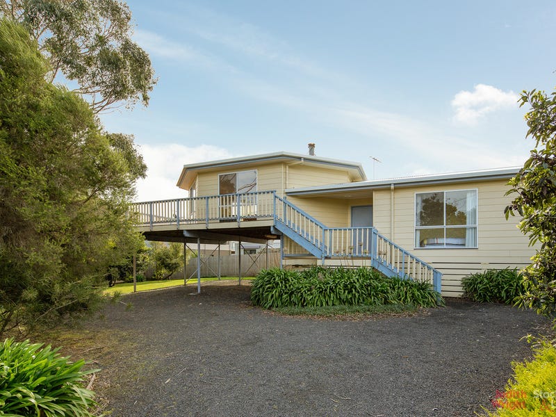 42 Driftwood Drive, Cowes, Vic 3922 Property Details