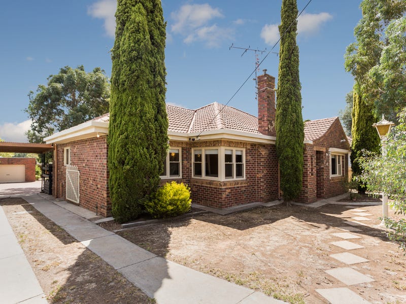 72 Panton Street, Golden Square, VIC 3555