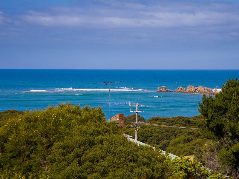 33 Eighth Avenue, Anglesea, Vic 3230 Property Details