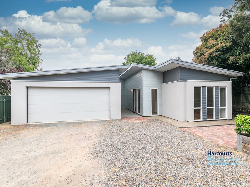 9A Manor Crescent, Mount Barker, SA 5251 House for Rent realestate