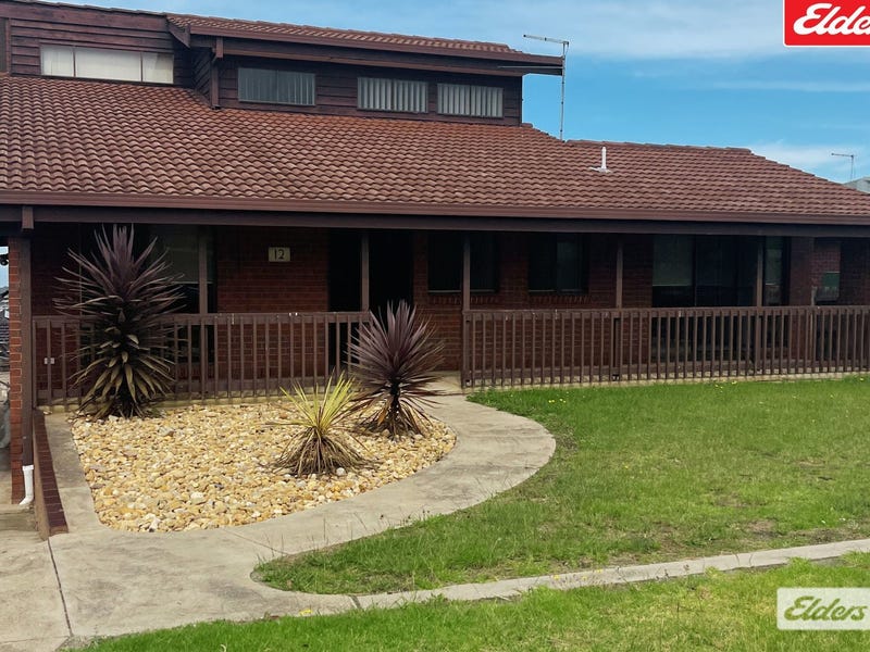 12 Periwinkle Drive, Lakes Entrance, VIC 3909