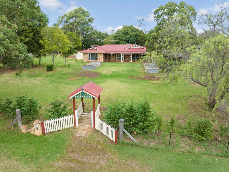 7 Denaid Street, Highfields, Qld 4352 House for Sale