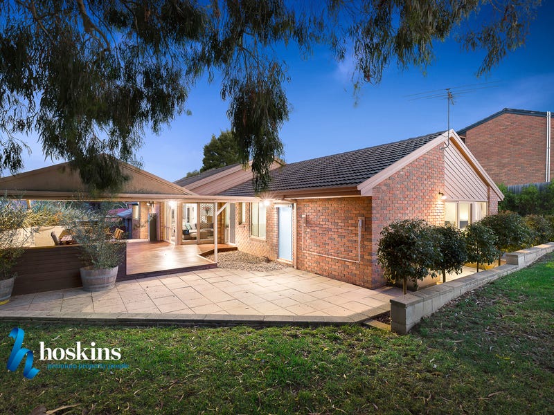 12 Mari Terrace, Croydon Hills, VIC 3136