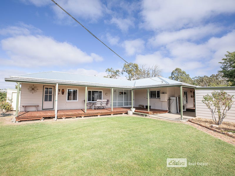 717 EDENHOPEPENOLA ROAD, Edenhope, Vic 3318 Property Details