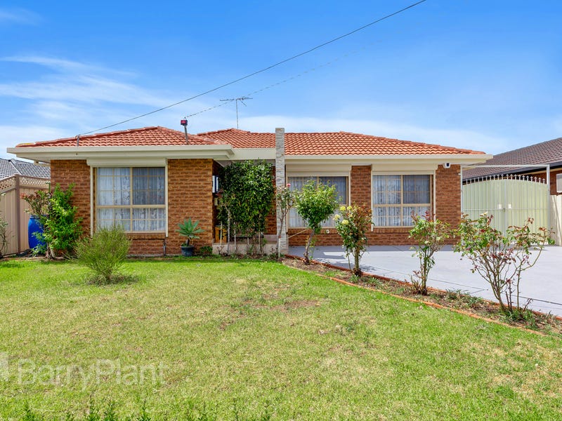 34 Paraburdoo Lane, Kings Park, VIC 3021