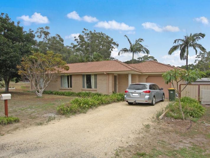 120 Green Point Drive, Green Point, NSW 2428