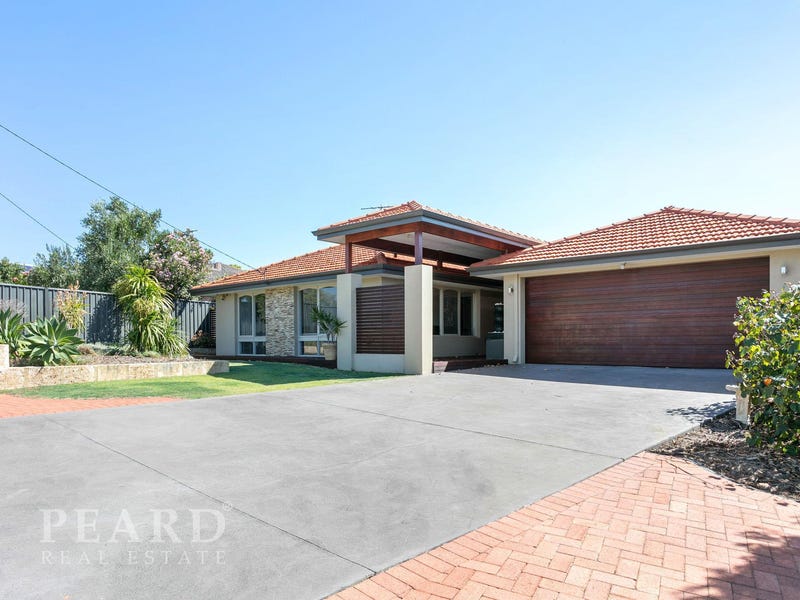 29 Waterford Drive, Hillarys, WA 6025 Property Details
